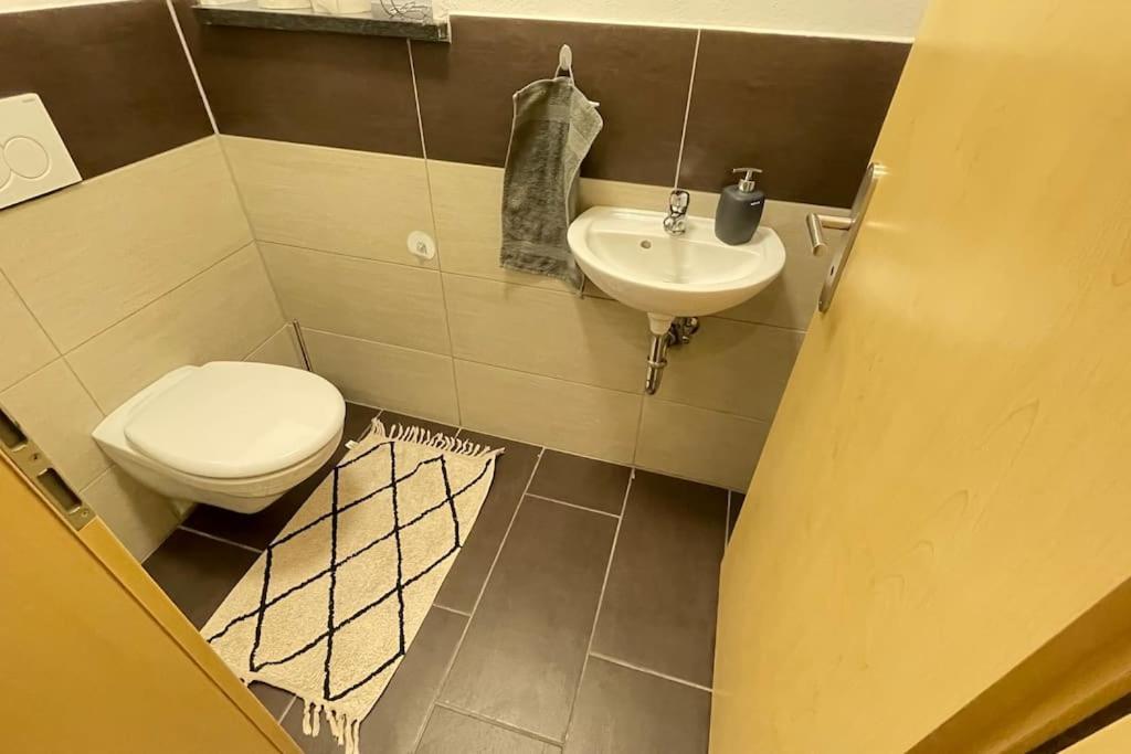 Shine Apartment Schwarzenfeld Extérieur photo